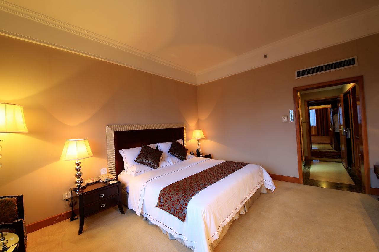 Country Garden Phoenix Hotel Jingmen エクステリア 写真