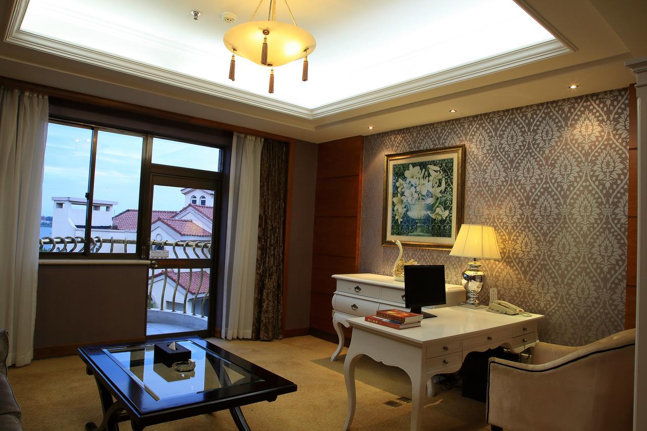 Country Garden Phoenix Hotel Jingmen エクステリア 写真